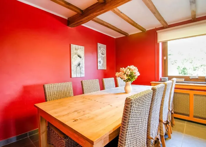 Holiday Near With Sauna Bubble Bath Hébergement de vacances Malmedy