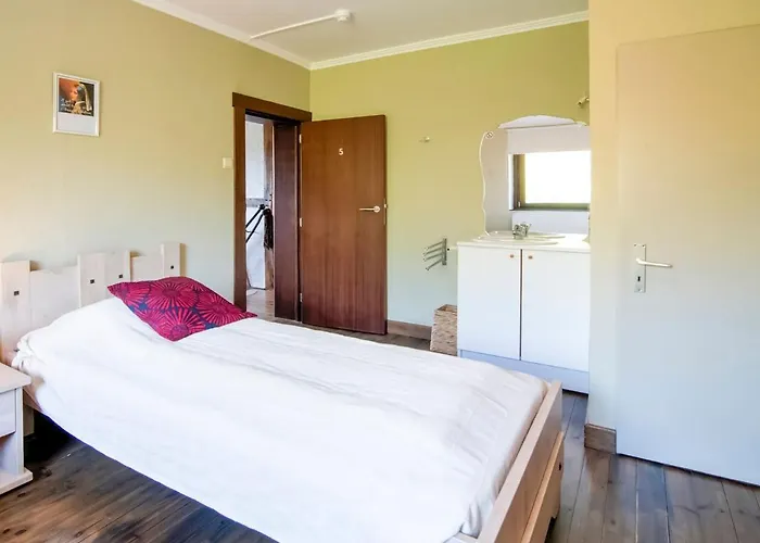 Hébergement de vacances Holiday Near With Sauna Bubble Bath *